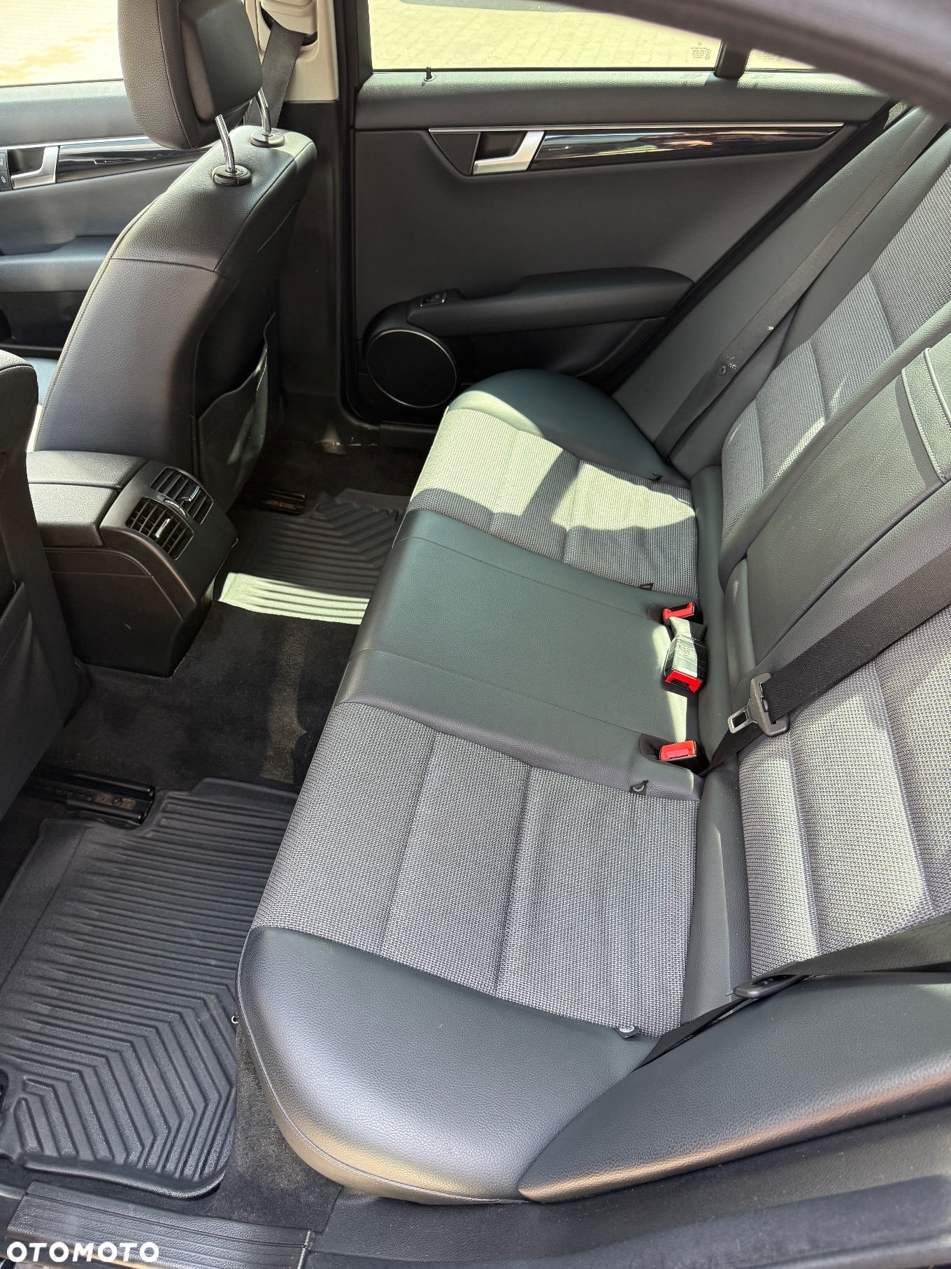 Mercedes-Benz Klasa C 220 CDI BlueEff Elegance - 6