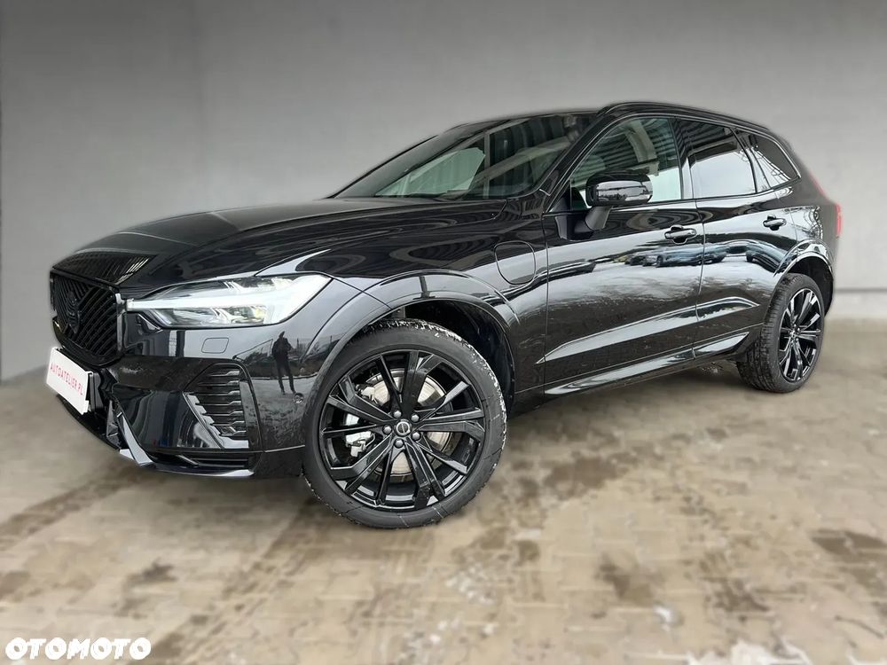 Volvo XC 60 T8 Plug-In Hybrid AWD Plus Black Edition - 2