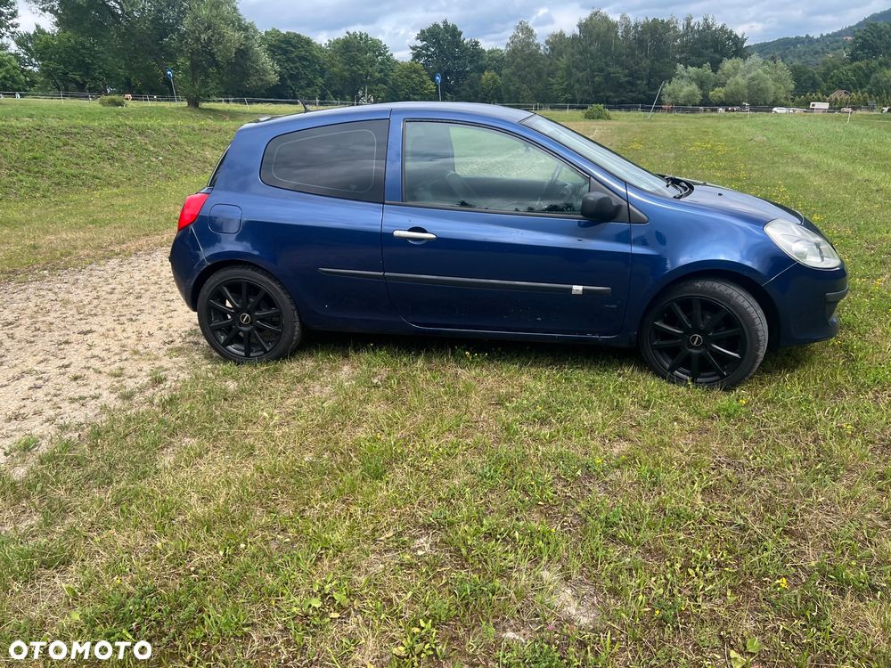 Renault Clio 1.2 TCE Authentique - 3