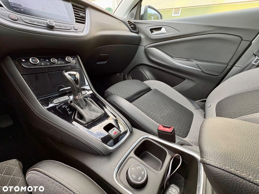 Opel Grandland X 1.2 T GPF Elegance S&S - 22
