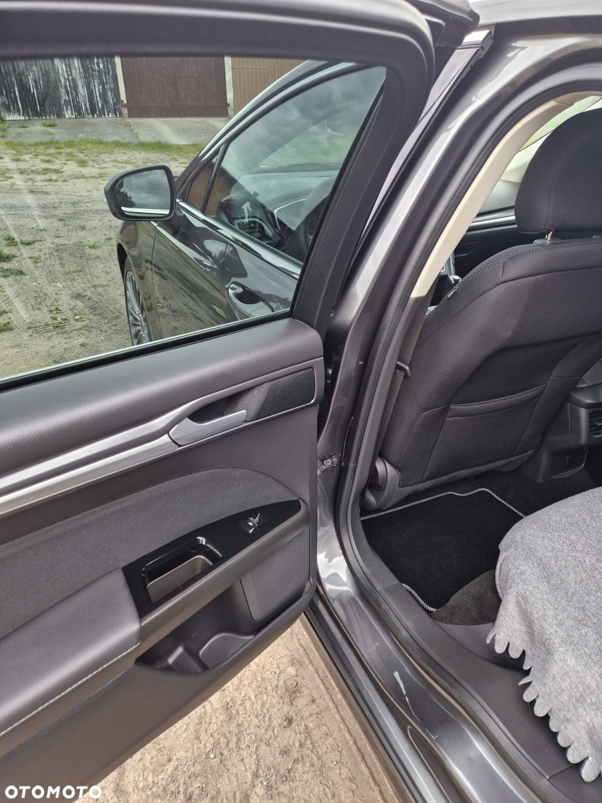 Ford Mondeo 2.0 TDCi Titanium - 15
