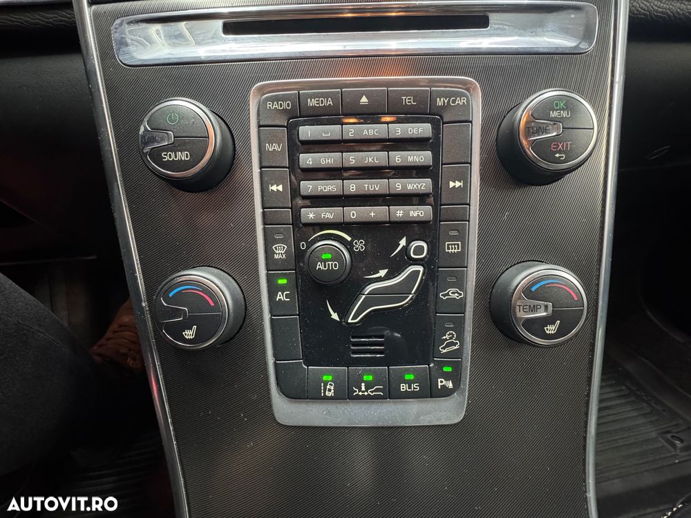 Volvo XC 60 - 14