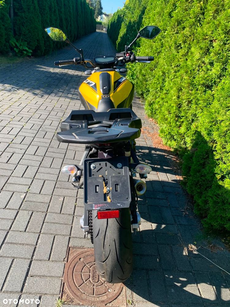 Yamaha MT - 7