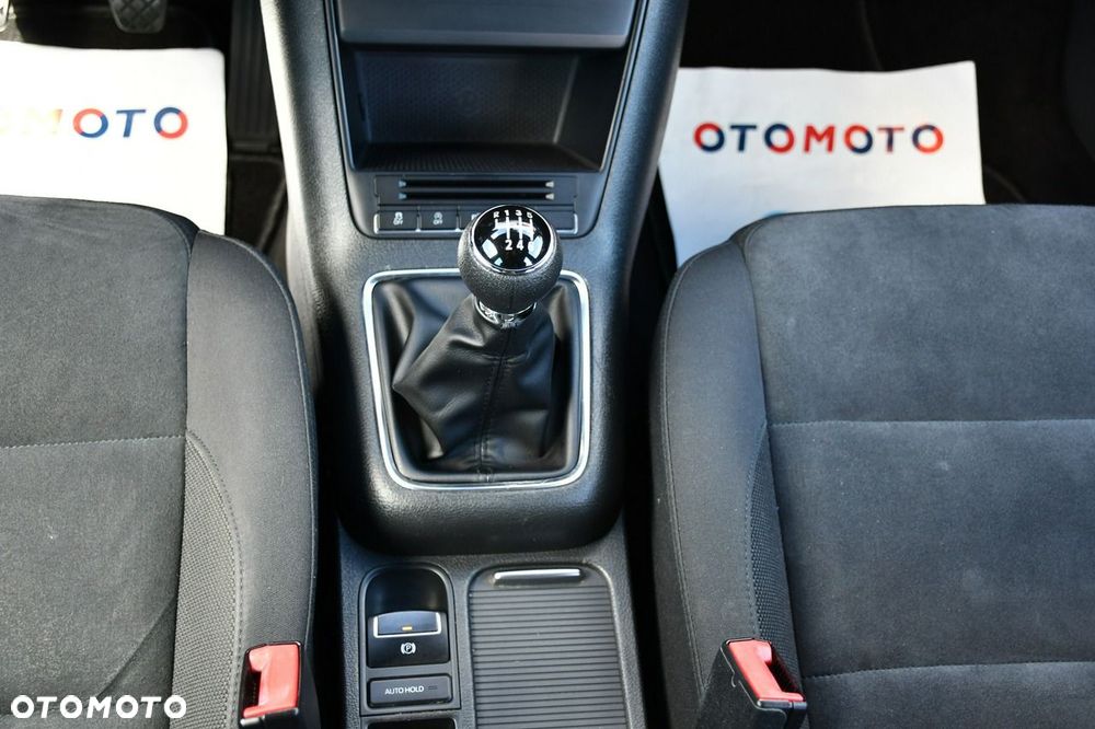 Volkswagen Tiguan - 24