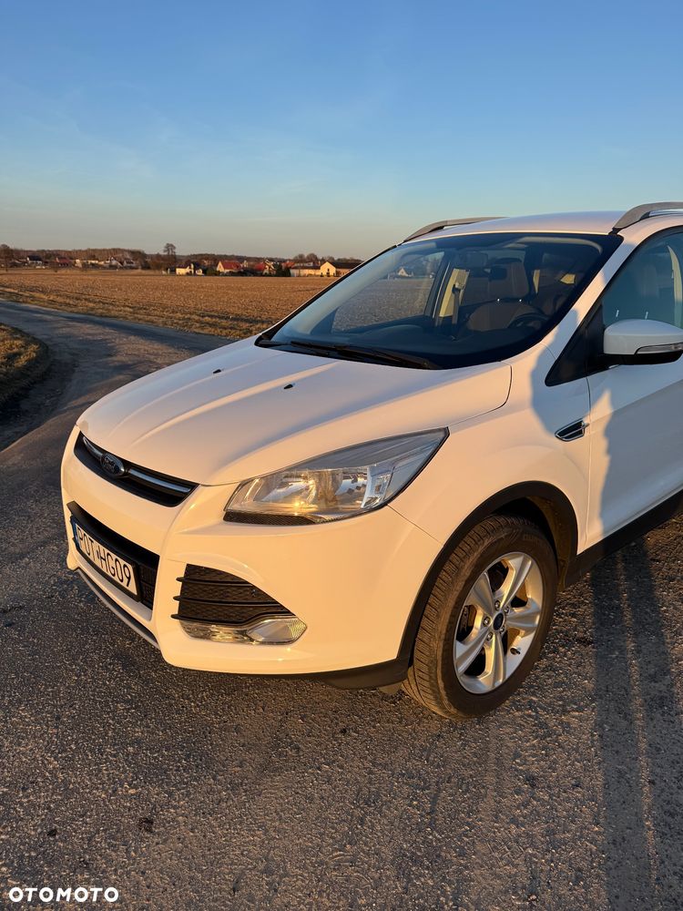 Ford Kuga 1.5 EcoBoost 2x4 Trend - 7