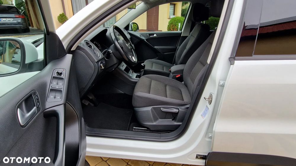 Volkswagen Tiguan 2.0 TDI DPF Trend & Fun - 24