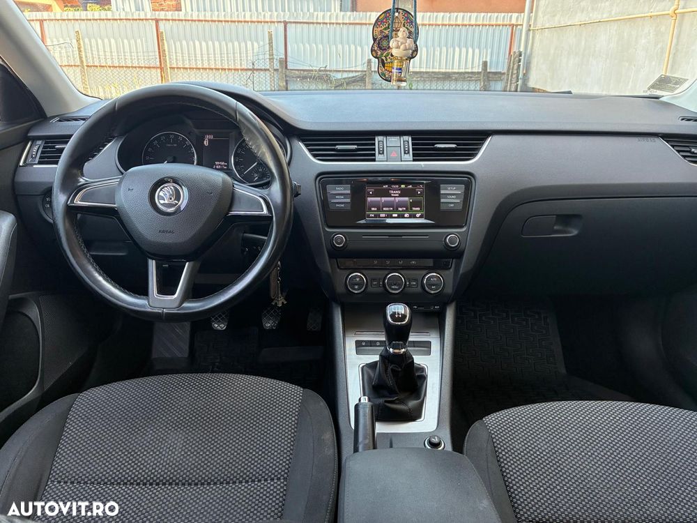 Skoda Octavia 1.6 TDI Ambition - 3