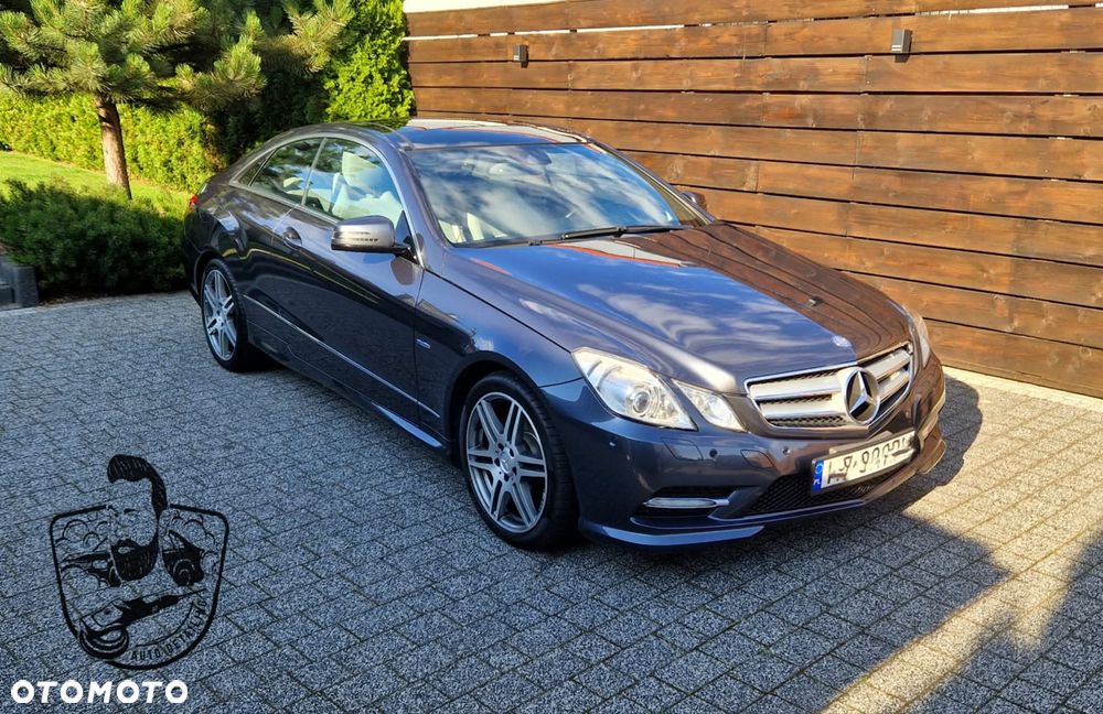 Mercedes-Benz Klasa E 350 CDI DPF BlueEFFICIENCY 7G-TRONIC Elegance - 6
