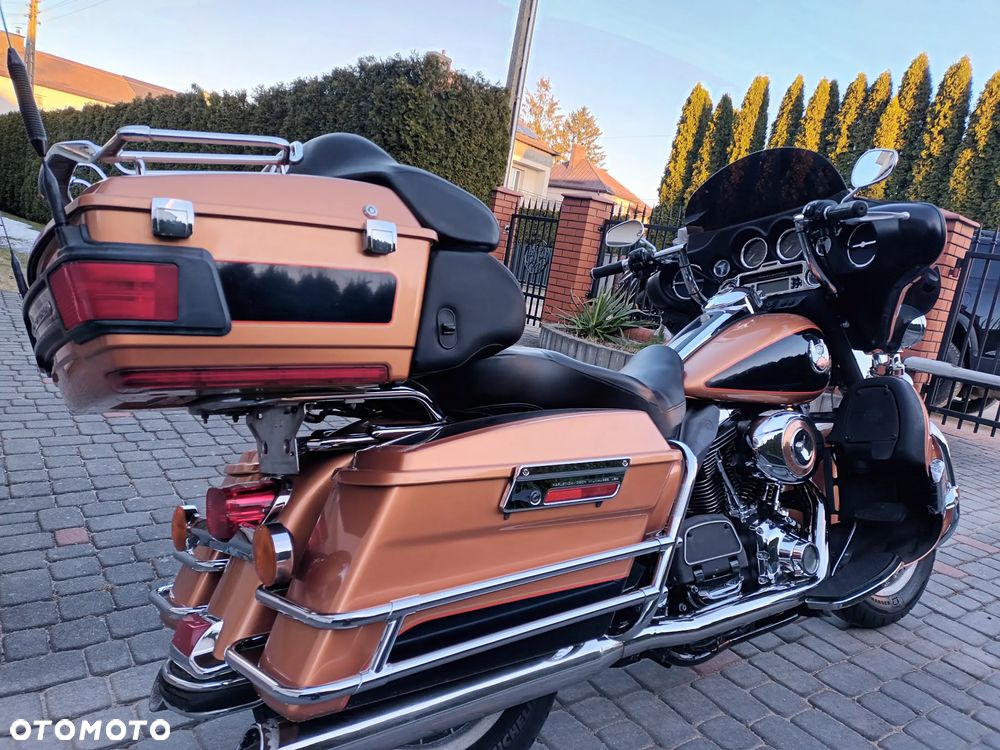 Harley-Davidson FLHTCU Ultra - 4