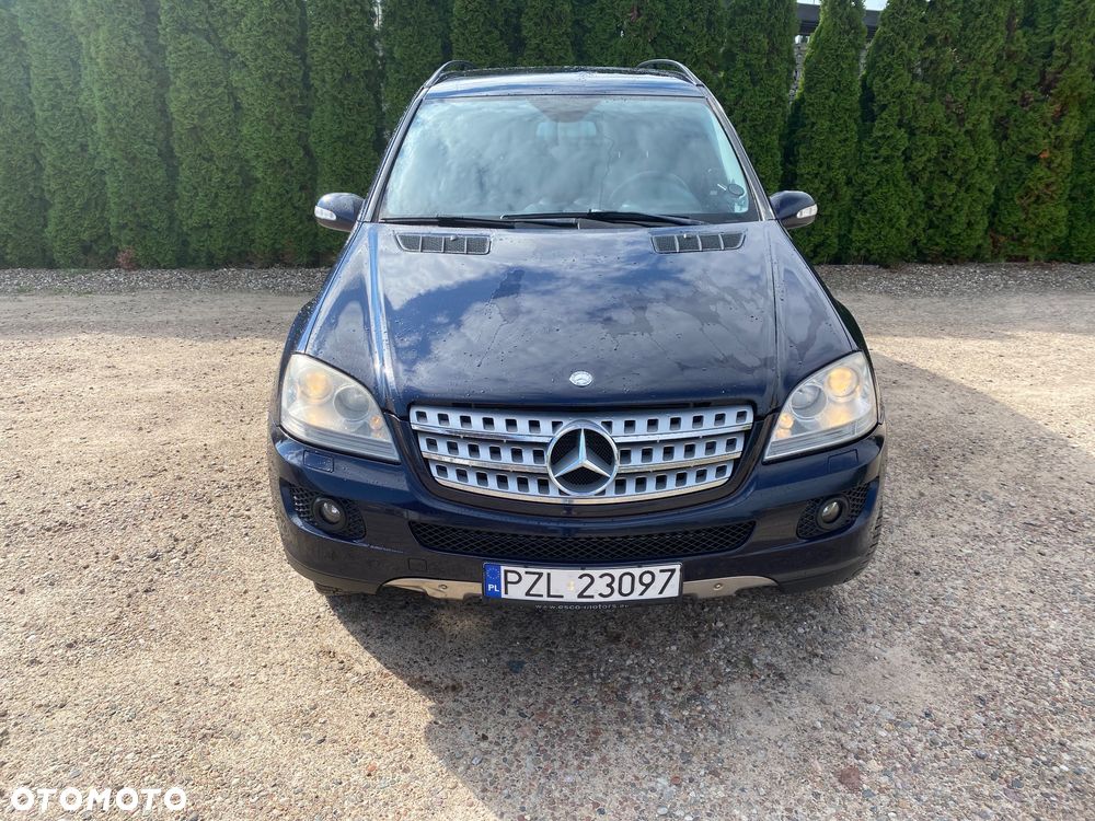 Mercedes-Benz ML 350 BlueTec 4-Matic - 2