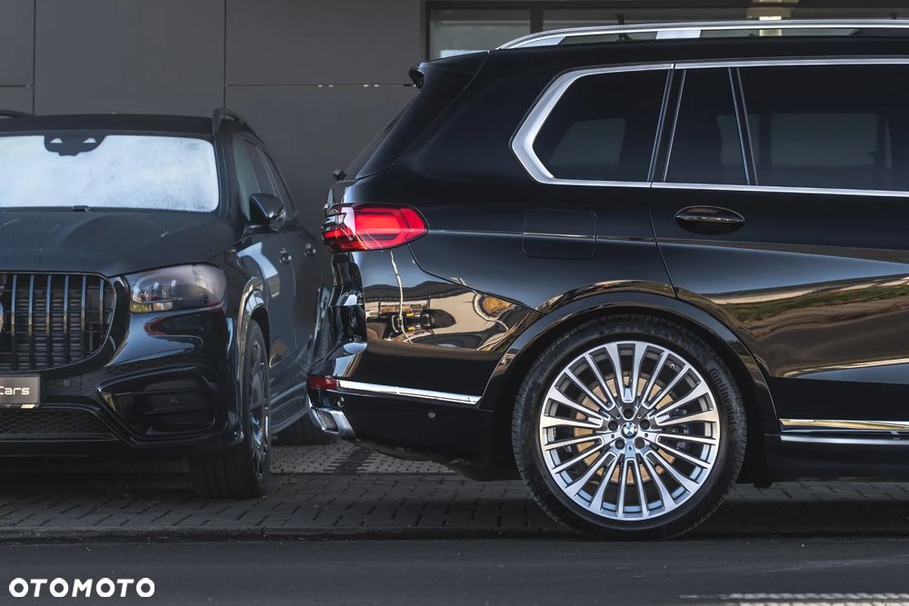 BMW X7 - 16