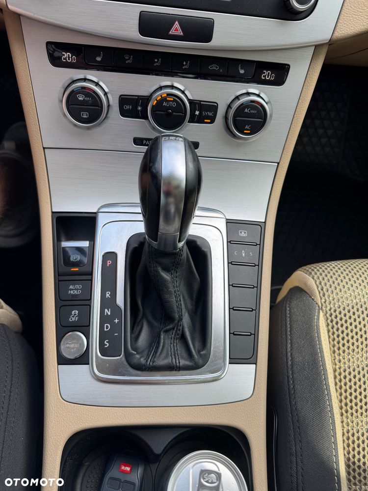 Volkswagen CC - 11