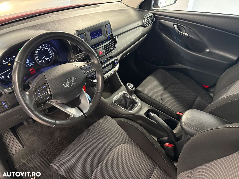 HYUNDAI i30 2020 — imagine 9