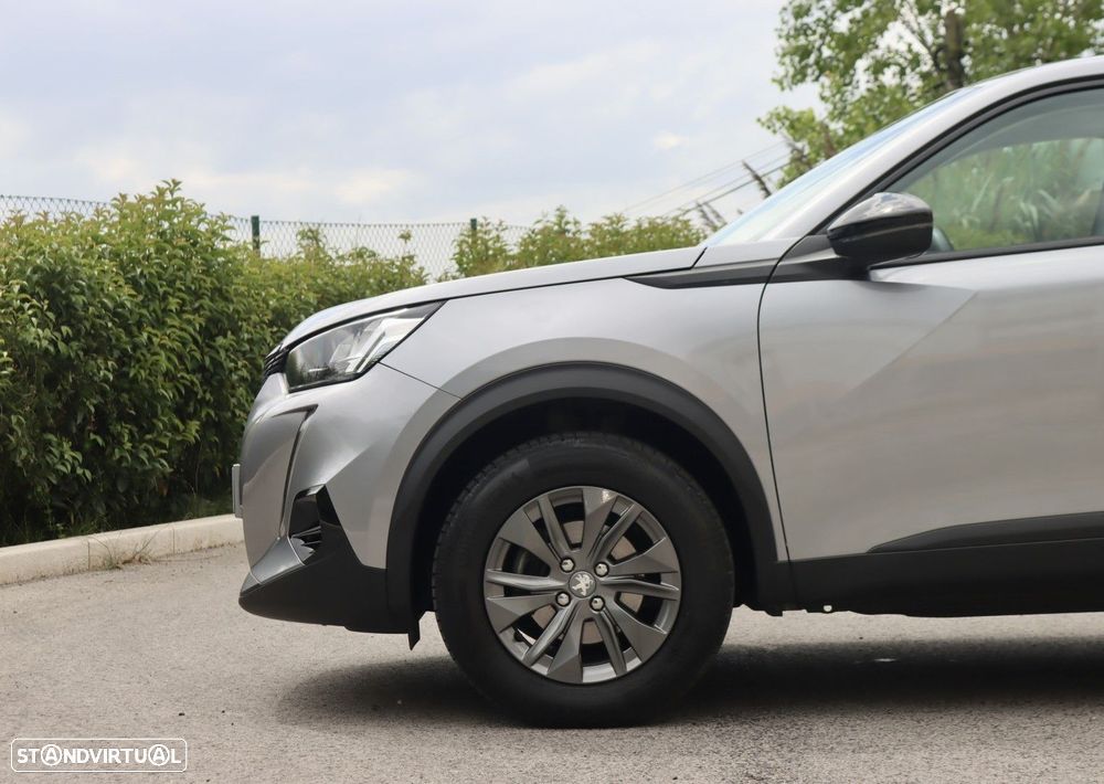 Peugeot 2008 1.2 PureTech Active - 17