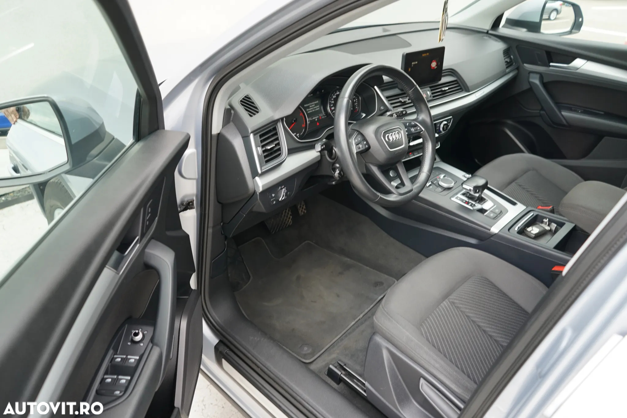 Audi Q5 2.0 TDI Quattro S tronic Design - 11