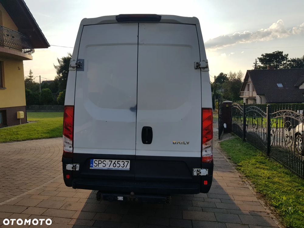 Iveco Daily - 12