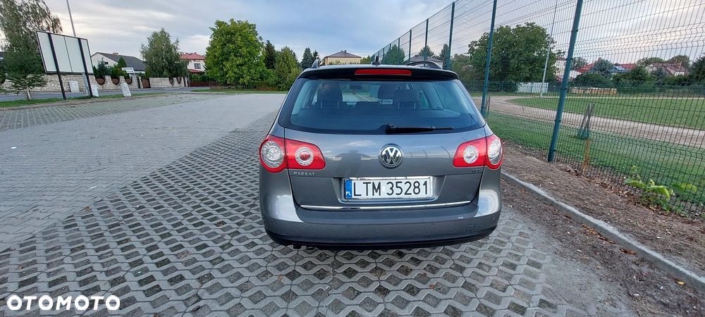 Volkswagen Passat 1.9 TDI Comfortline - 5