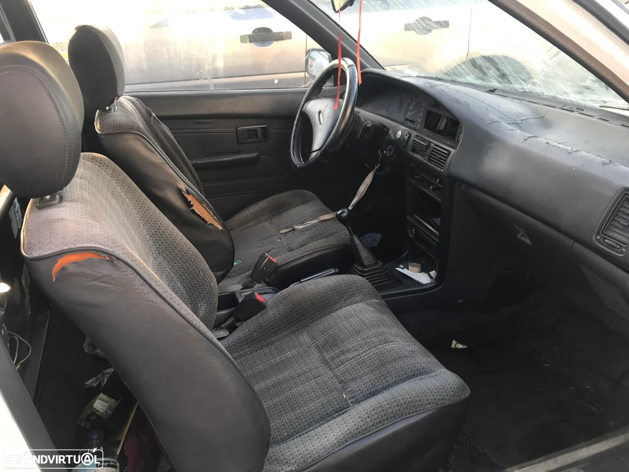 Toyota Corolla E8 1.9d Van 1989 - Para Peças - 8