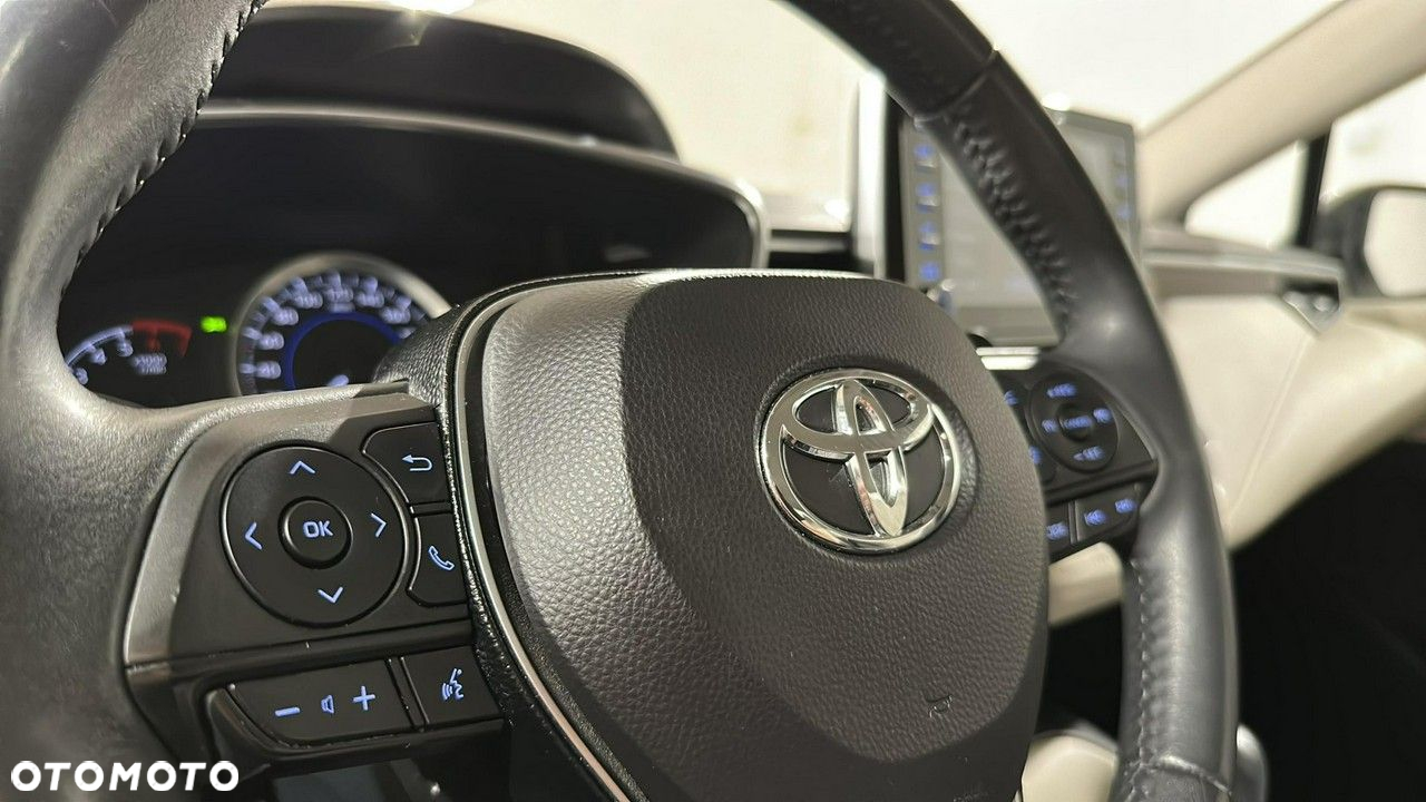 Toyota Corolla - 21