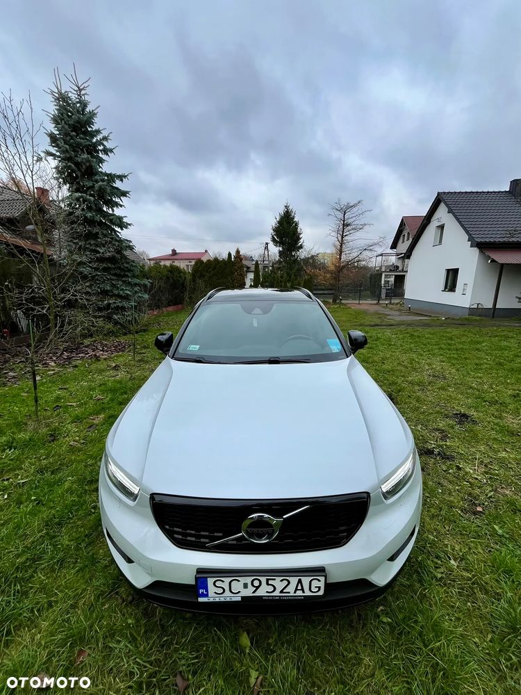 Volvo XC 40 T5 Plug-In Hybrid R-Design - 13