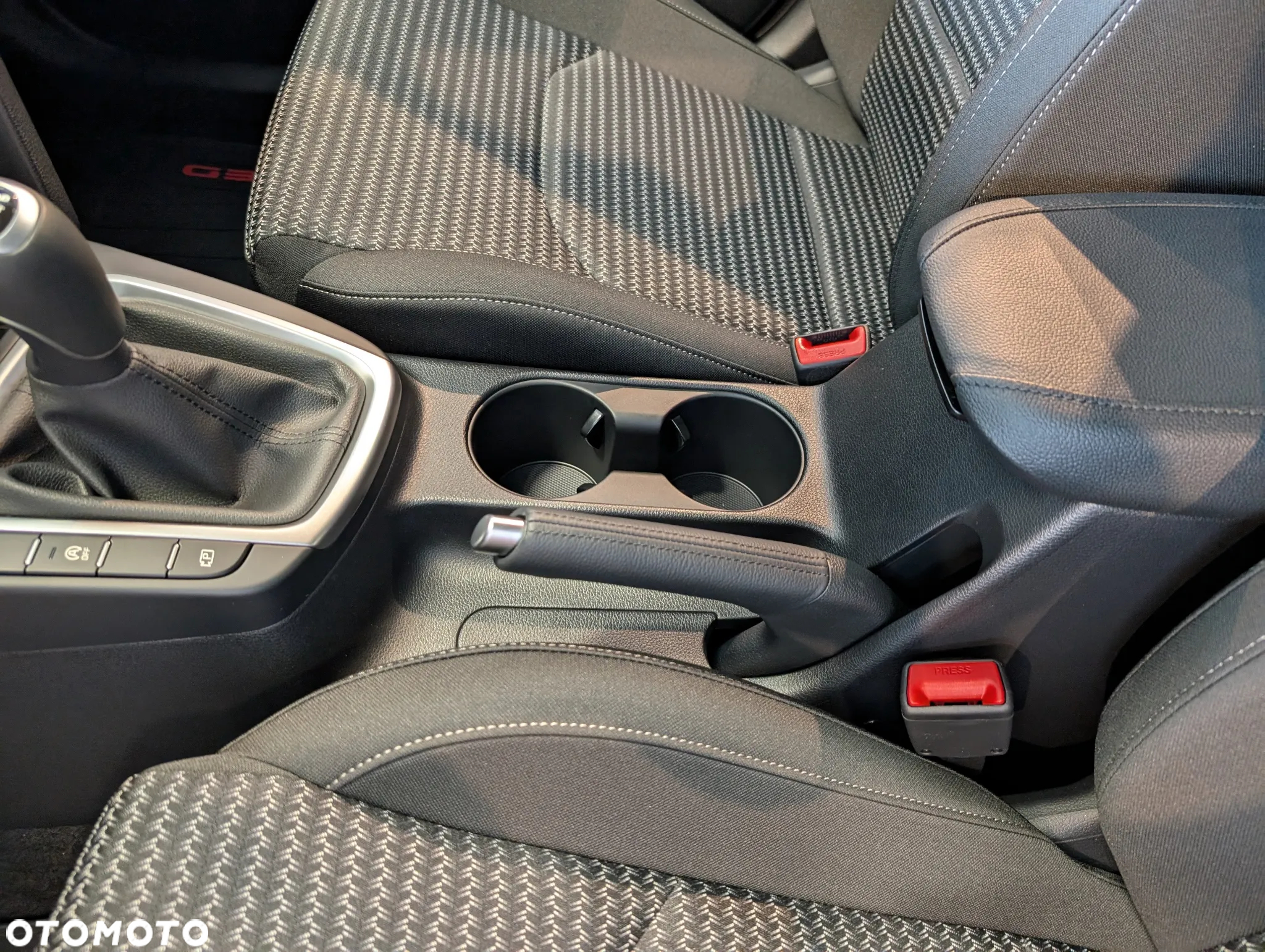 Kia Ceed 1.5 T-GDI M - 14