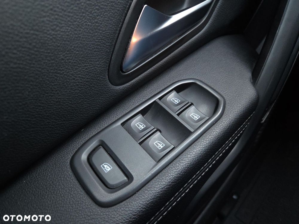 Dacia Duster 1.3 TCe Prestige EDC - 17