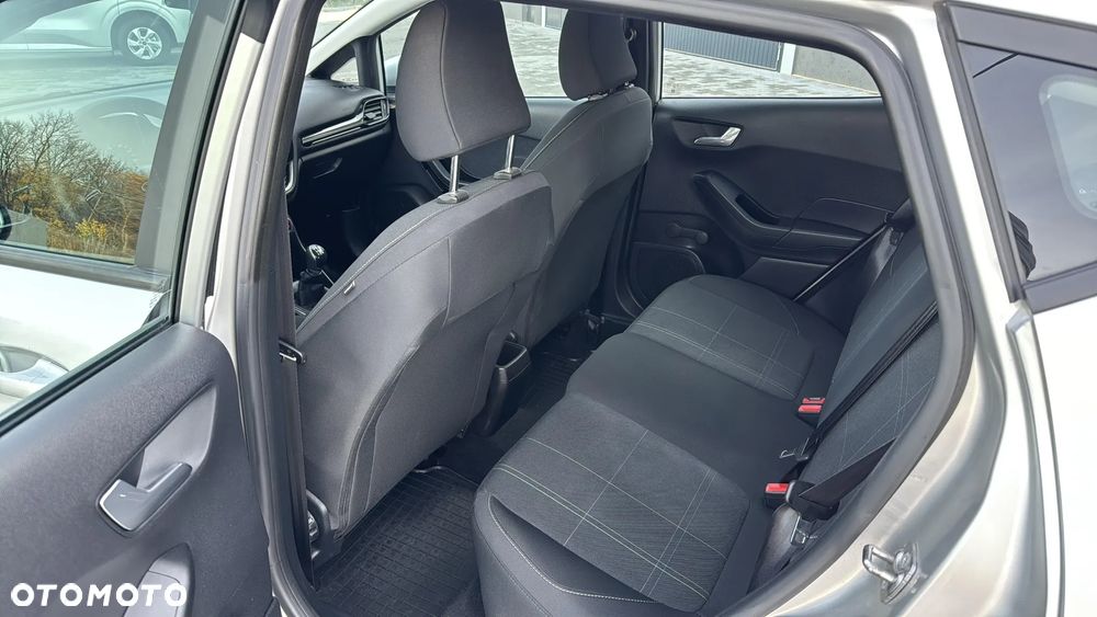 Ford Fiesta 1.1 Trend - 21