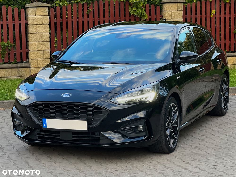 Ford Focus 1.5 EcoBoost ST-Line - 9