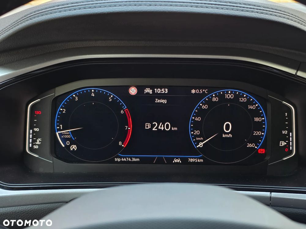 Volkswagen T-Roc 1.5 TSI Special Edition - 13