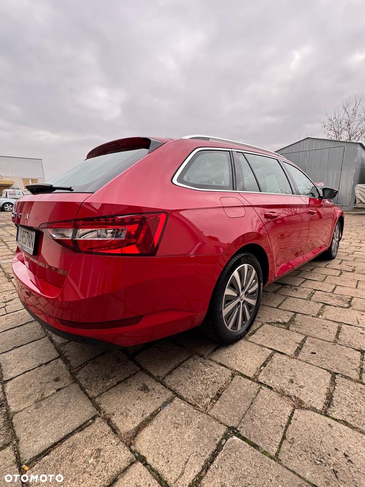 Skoda Superb 2.0 TSI Ambition DSG - 15