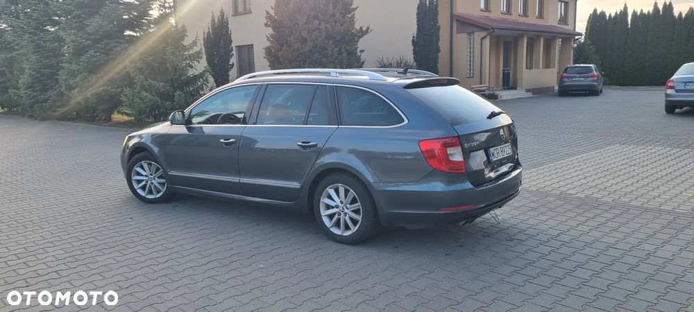 Skoda Superb 1.6 TDI Active Greenline - 5