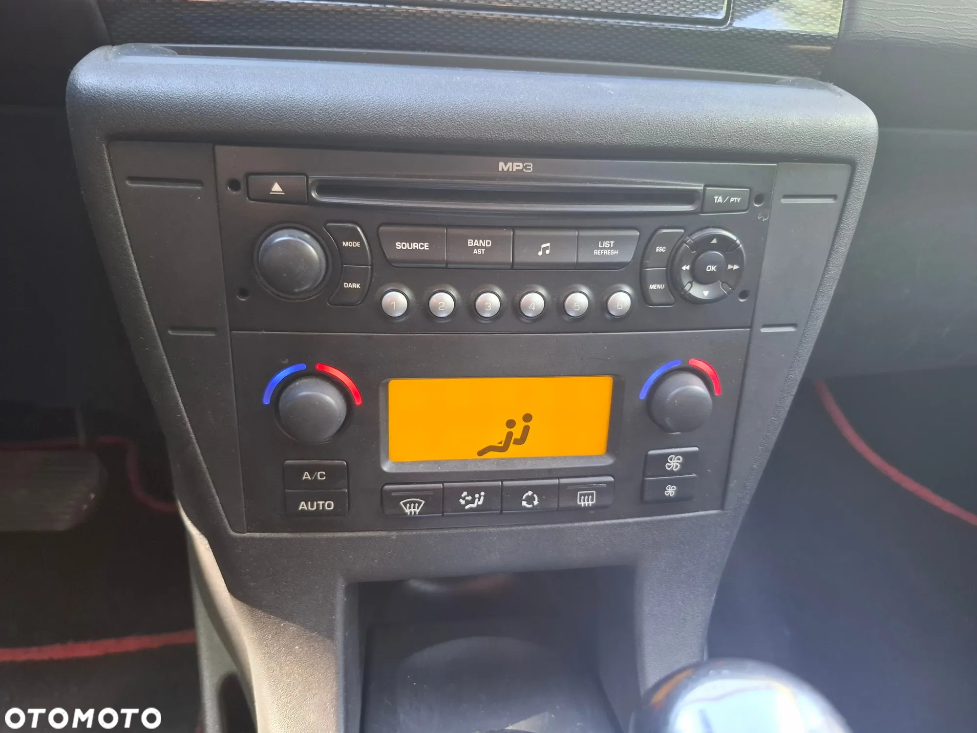 Citroën C4 Coupe 1.6 HDi FAP EGS6 VTR Plus - 14