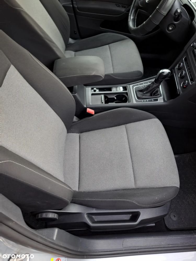 Volkswagen Golf VII 1.6 TDI BMT Trendline DSG - 18