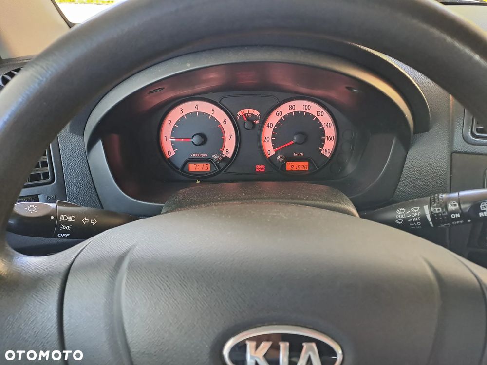 Kia Picanto 1.0 Comfort - 7
