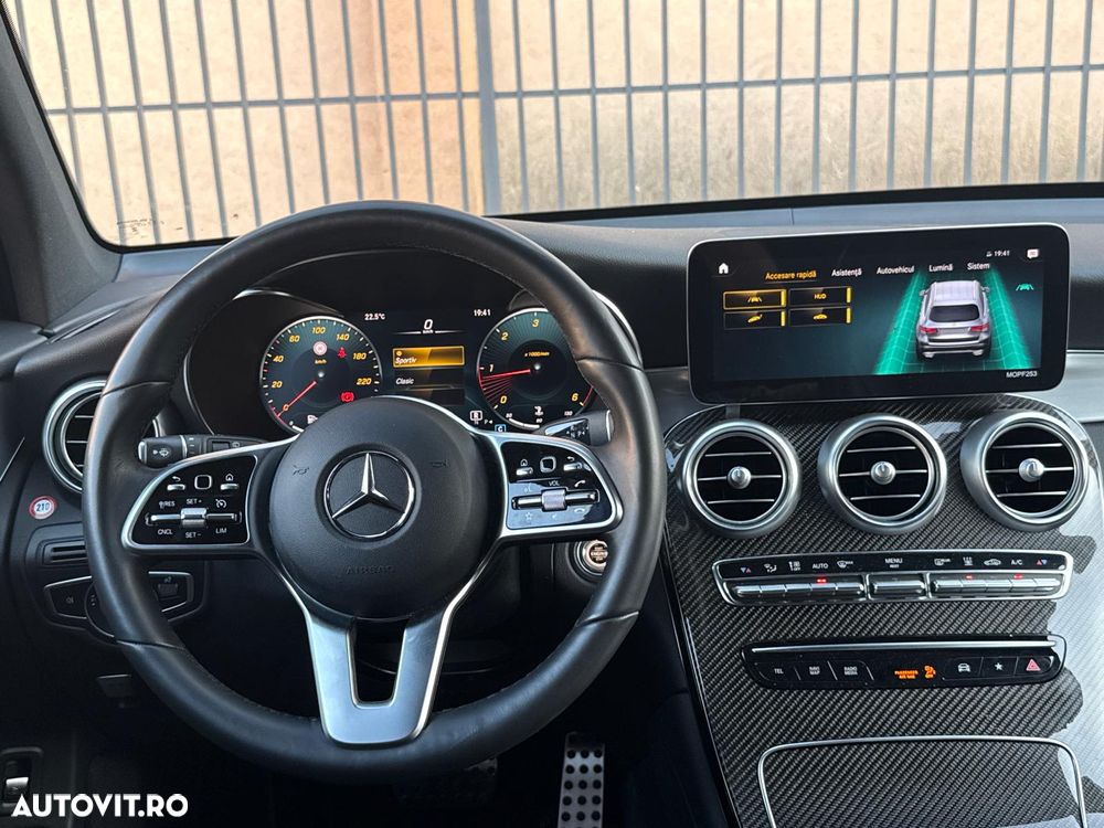 Mercedes-Benz GLC 220 d 4Matic 9G-TRONIC AMG Line Advanced - 8