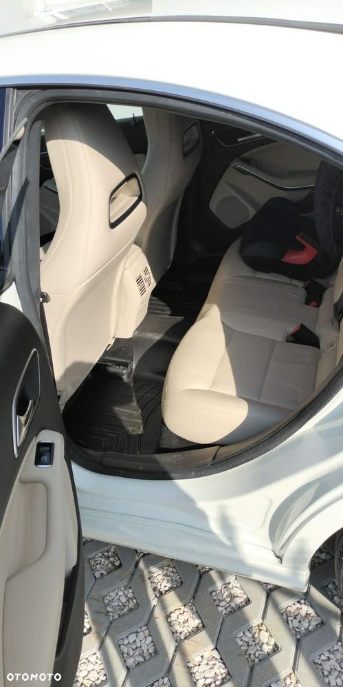 Mercedes-Benz CLA - 6