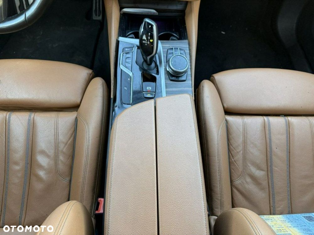 BMW Seria 5 - 15