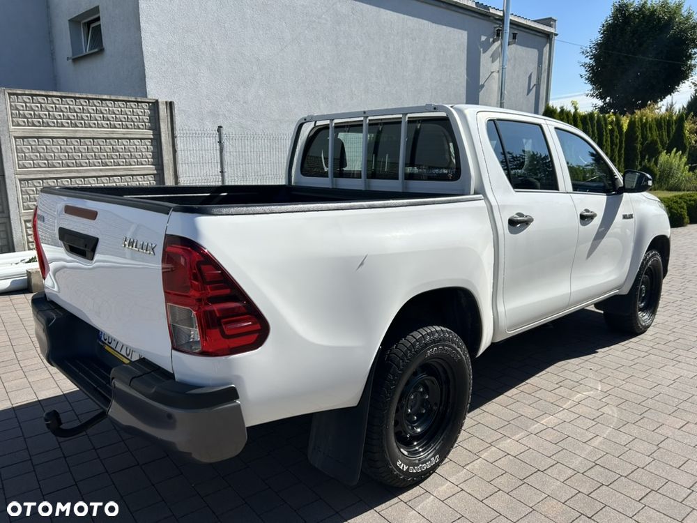Toyota Hilux 2.4 D-4D Double Cab DLX 4x4 - 4