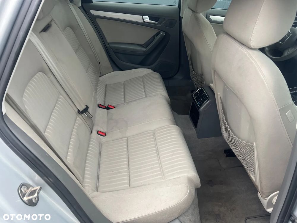 Audi A4 Avant 2.0 TFSI quattro Ambiente - 20