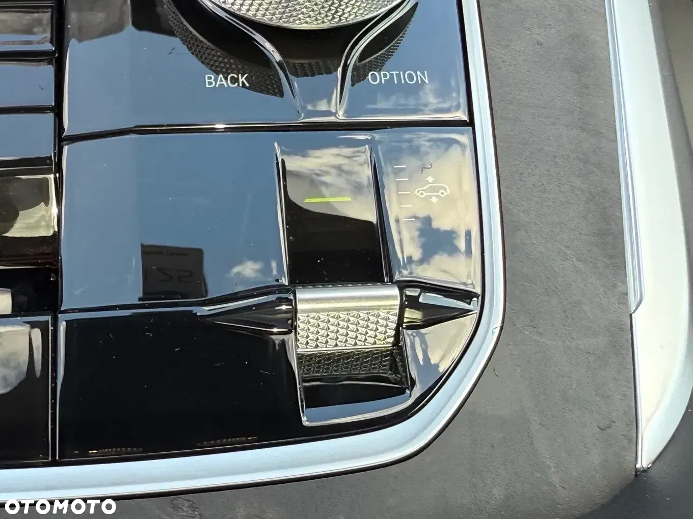 BMW X7 - 24