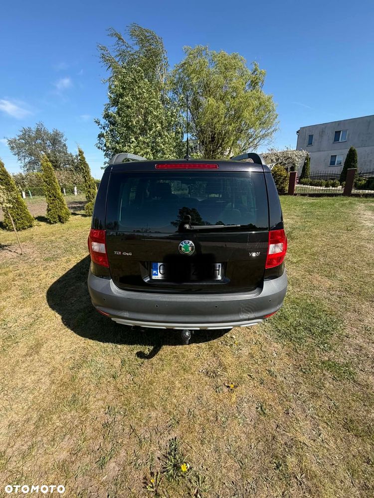 Skoda Yeti 2.0 TDI DSG 4x4 Ambition - 3