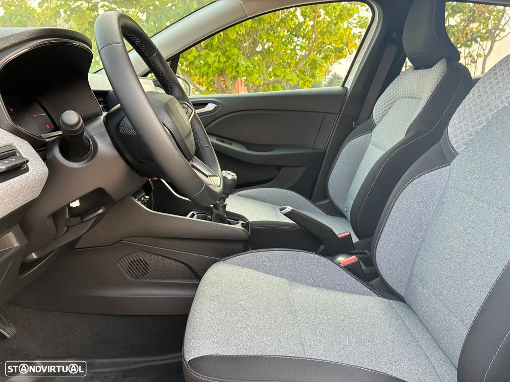 Renault Clio 1.0 TCe Evolution Bi-Fuel - 9