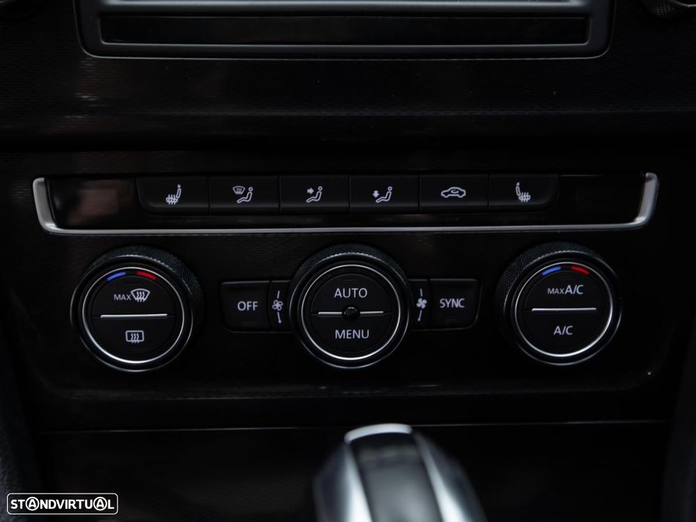 VW Golf - 22