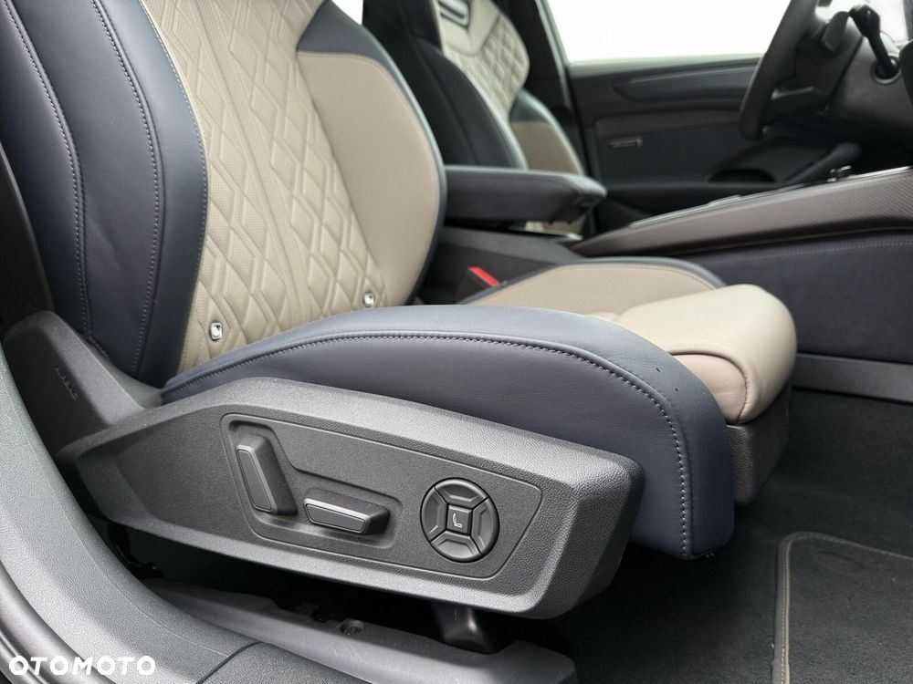 Audi A6 Avant TFSI mHEV Quattro S tronic - 25