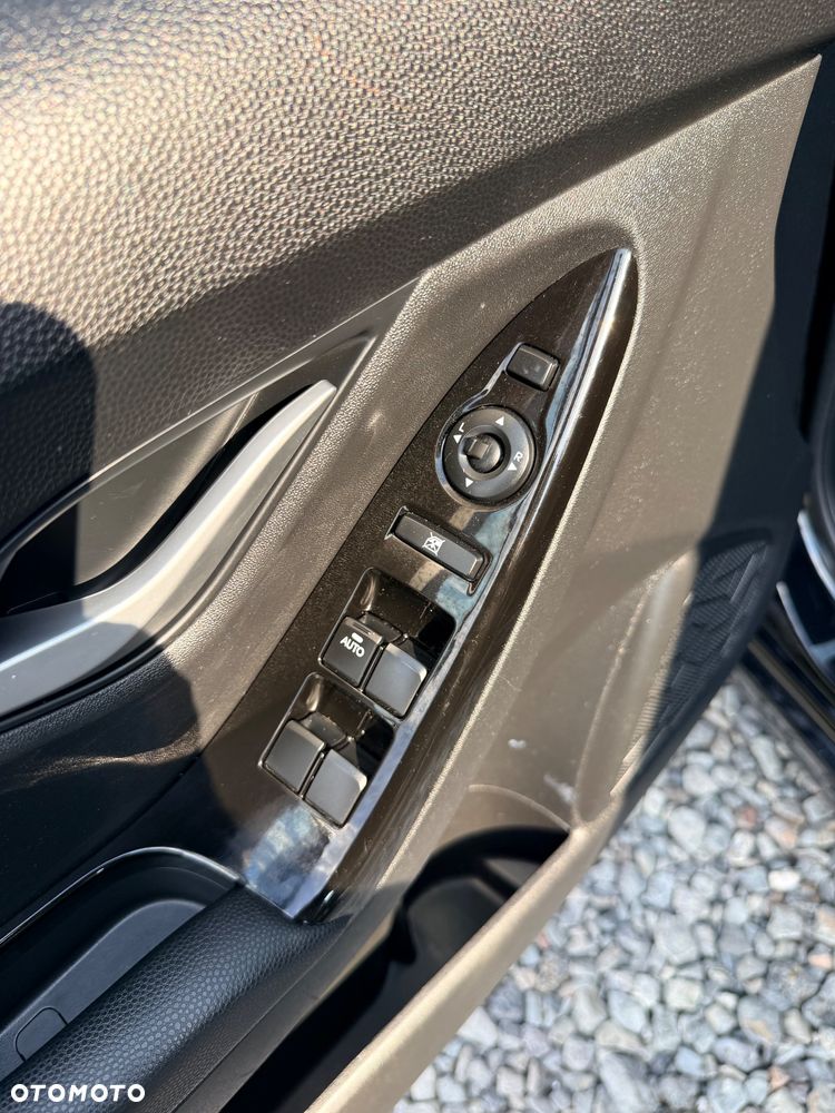Hyundai ix20 1.4 blue Style - 14