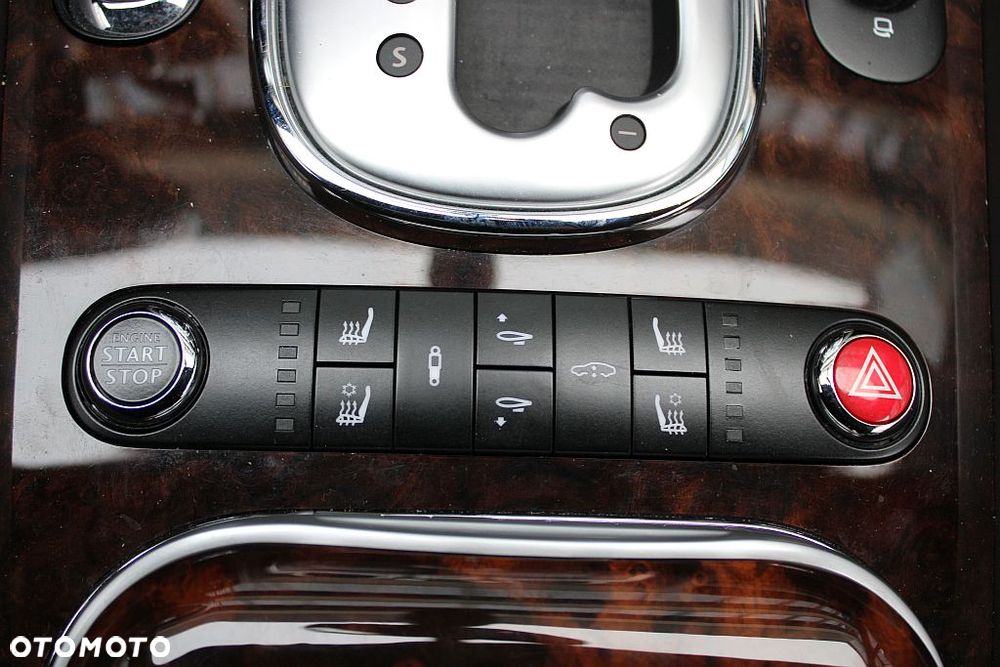 Bentley Continental GT - 27