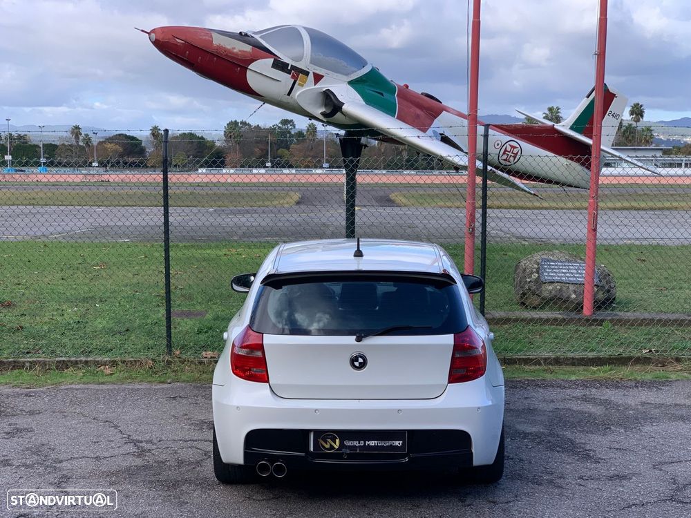 BMW 118 d Pack M - 25