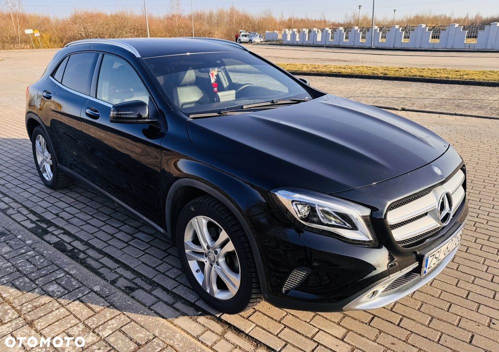 Mercedes-Benz GLA 250 7G-DCT Style - 16