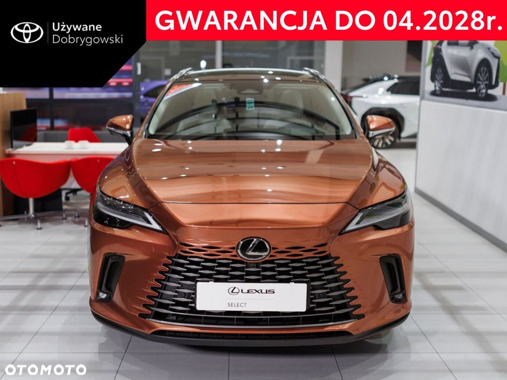 Lexus RX 450h+ Omotenashi - 2