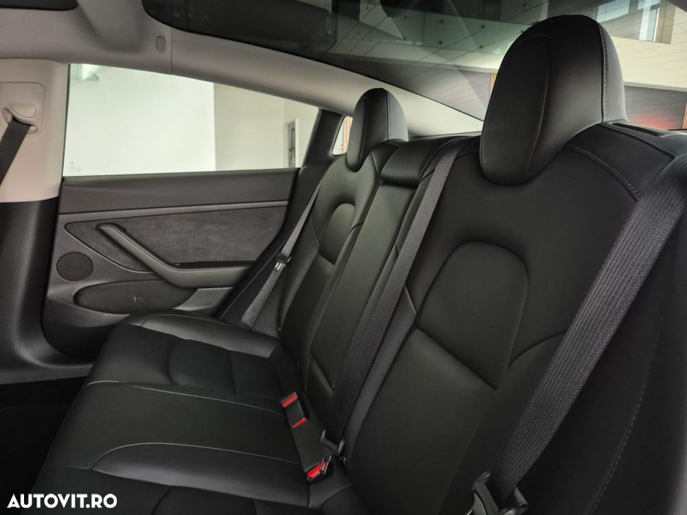 Tesla Model 3 Langstreckenbatterie Allradantrieb Dual Motor - 13